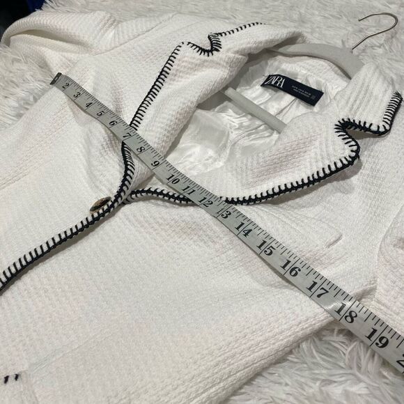 Zara Blazer in White Black Medium - Picture 4 of 7